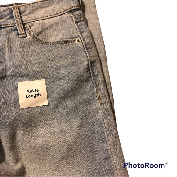 Old Navy Super Skinny jeans size 0 - Picture 4 of 6